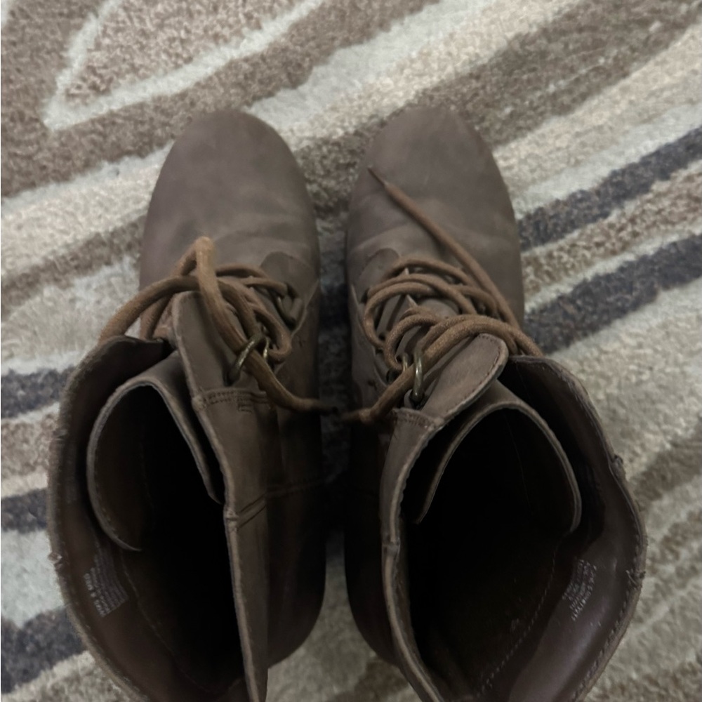 Brown Lace-Up Boots - Picture 2 of 3